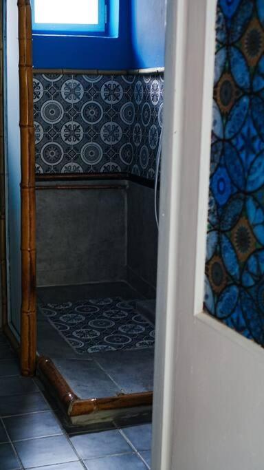Sahara Studio With Shared Bathroom In City Centre Bratislava Exteriör bild
