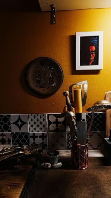 Sahara Studio With Shared Bathroom In City Centre Bratislava Exteriör bild