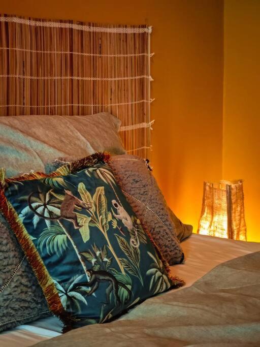 Sahara Studio With Shared Bathroom In City Centre Bratislava Exteriör bild