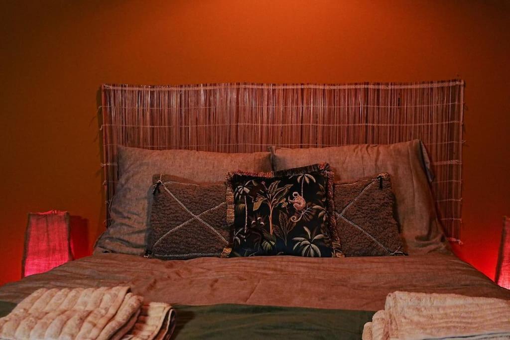 Sahara Studio With Shared Bathroom In City Centre Bratislava Exteriör bild